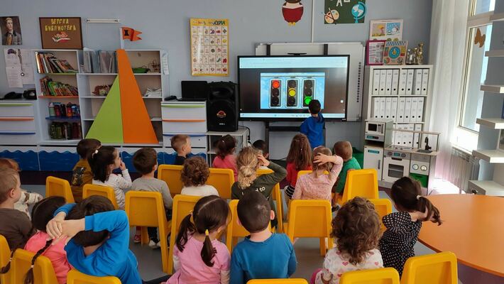 Обучение по БДП за всички групи в 72 ДГ