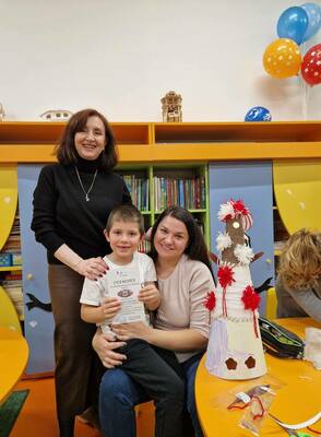 Изработка на кукерски маски в 3 Б група 