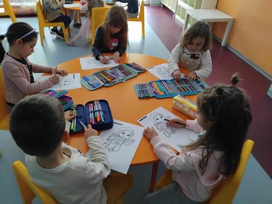 Международния ден на авиацията и космонавтиката