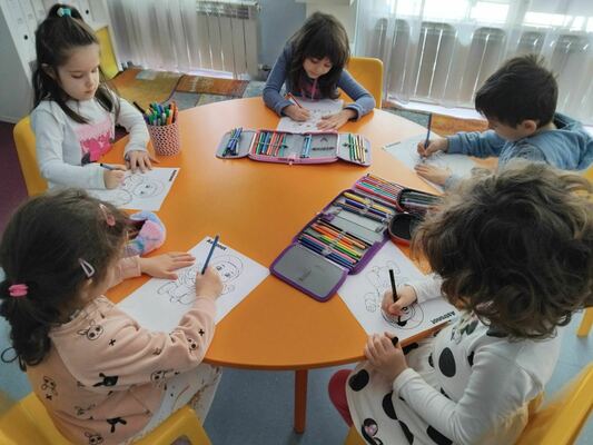 Международния ден на авиацията и космонавтиката