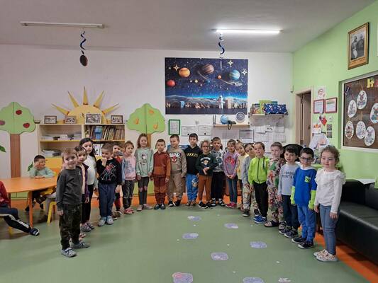 Международния ден на авиацията и космонавтиката