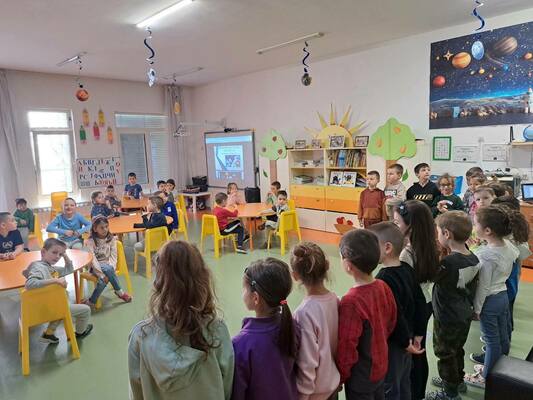 Международния ден на авиацията и космонавтиката