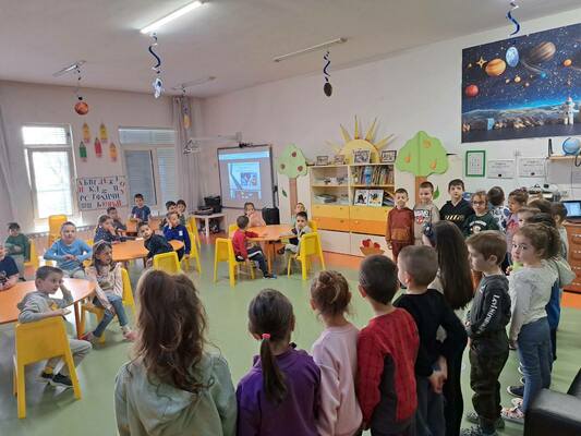 Международния ден на авиацията и космонавтиката