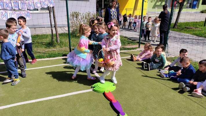 Великденски спортни игри в 72 ДГ
