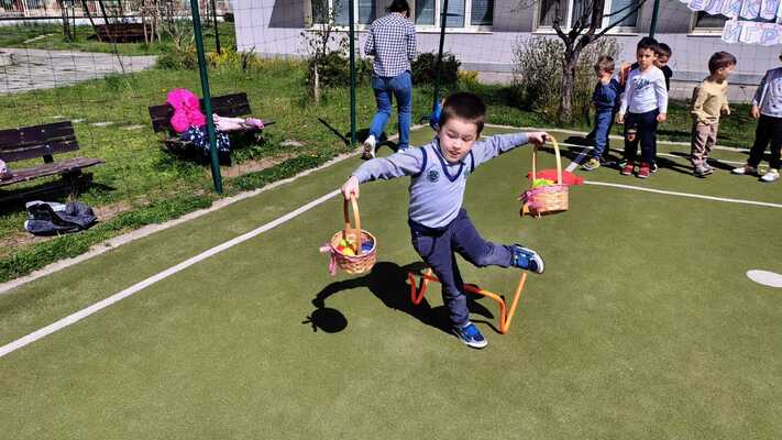 Великденски спортни игри в 72 ДГ