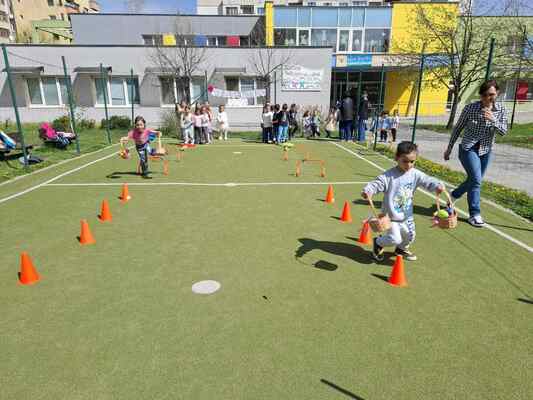Великденски спортни игри в 72 ДГ