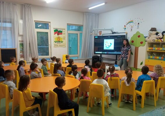 В седмица на професиите в II А група 