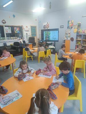 На 3 ноември децата от 72 ДГ отбелязаха Деня на българския художник