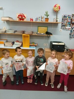 На 3 ноември децата от 72 ДГ отбелязаха Деня на българския художник