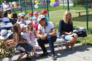 деннадетето208